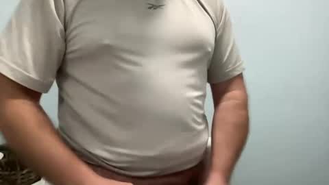 Snapshot of onthedlhere chatting on 01/18/25, 01:29 onthedlhere online show from 01/18/25, 01:29