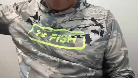 Snapshot of onthedlhere chatting on 10/21/25, 03:35 onthedlhere online show from 10/21/25, 03:35