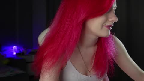 Hannah online show from 10/26/25, 01:28