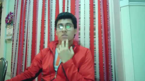oomaurooo online show from 12/18/24, 09:36