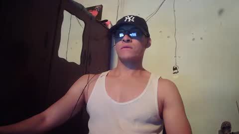 oomaurooo online show from 12/23/25, 07:28
