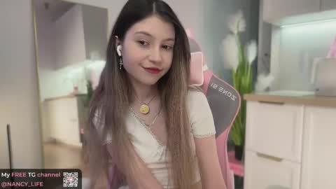 Nancy online show from 04/05/26, 07:22