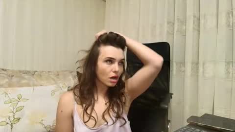 ophelia blue online show from 11/22/25, 05:34