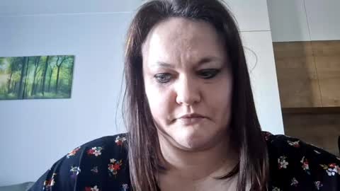 Ophelia online show from 04/18/26, 01:15