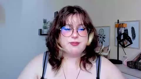 OpheliaLush online show from 08/03/26, 05:50
