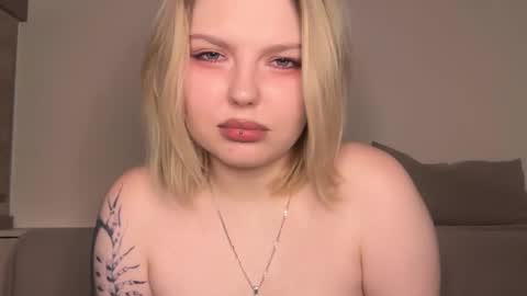 Ophelia online show from 02/08/26, 09:18