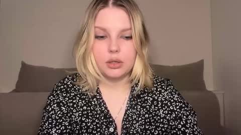 Ophelia online show from 03/23/26, 12:36