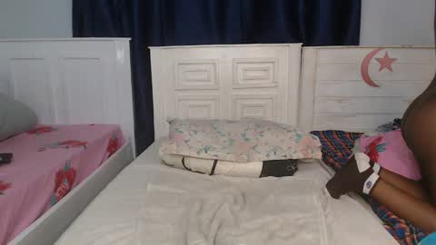 Snapshot of opticfantasy chatting on 02/24/26, 01:14 opticfantasy online show from 02/24/26, 01:14