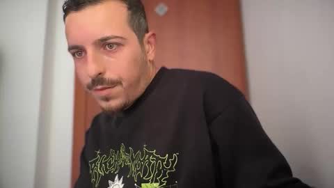 or online show from 12/04/25, 10:57