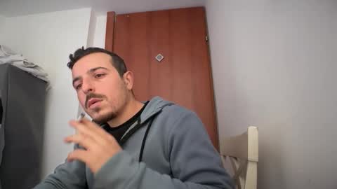 or online show from 01/12/26, 12:10