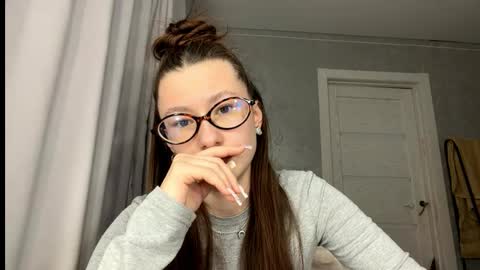 Eva  online show from 03/04/26, 01:33