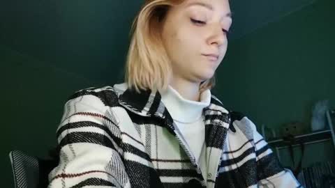 Melani  online show from 03/05/25, 03:29