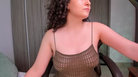 Snapshot of orchide_ chatting on 02/07/25, 12:42 Claire online show from 02/07/25, 12:42