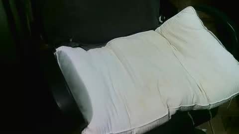 Ore online show from 11/05/25, 01:27