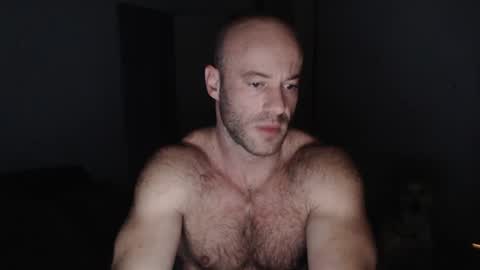 Snapshot of oregon87 chatting on 02/08/25, 01:22 The Oregon Lumberjack online show from 02/08/25, 01:22