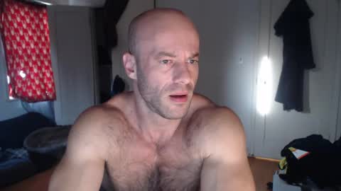 Snapshot of oregon87 chatting on 03/09/25, 03:49 The Oregon Lumberjack online show from 03/09/25, 03:49