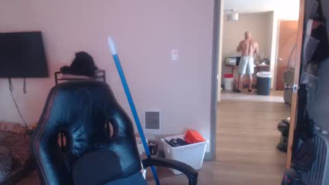 The Oregon Lumberjack online show from 04/19/26, 06:10