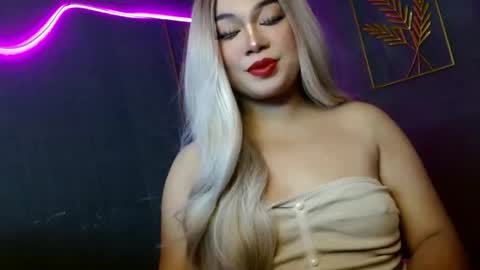 anura online show from 12/04/25, 03:27