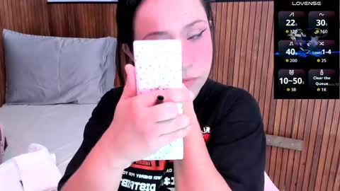 ori_whore online show from 04/24/26, 03:09