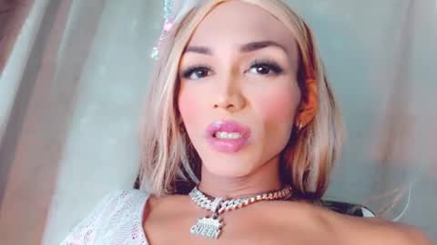 Oriana braom online show from 02/21/25, 12:49