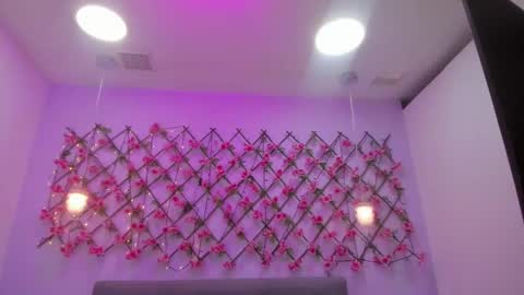 Miss Guzman  online show from 03/10/25, 06:56