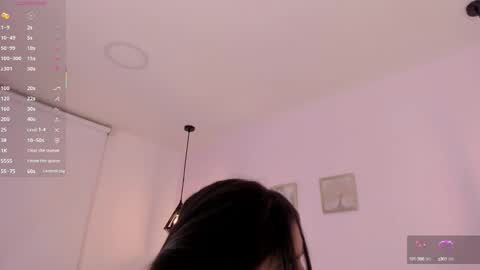 Miss Guzman  online show from 09/19/25, 01:07