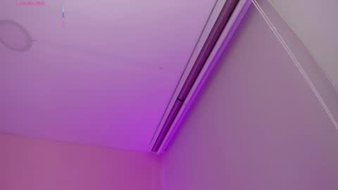 Miss Guzman  online show from 03/04/26, 01:22