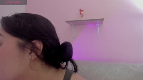 Snapshot of oriana_guzman chatting on 05/13/26, 04:21 Miss Guzman online show from 05/13/26, 04:21