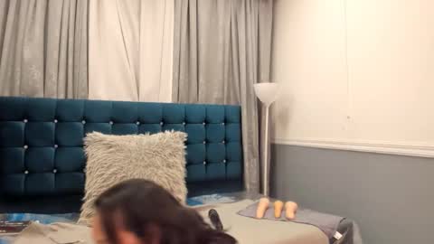 Oriana  online show from 01/16/26, 11:58