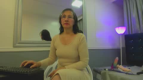 Snapshot of oriana_jhonson chatting on 03/05/26, 11:28 Oriana online show from 03/05/26, 11:28