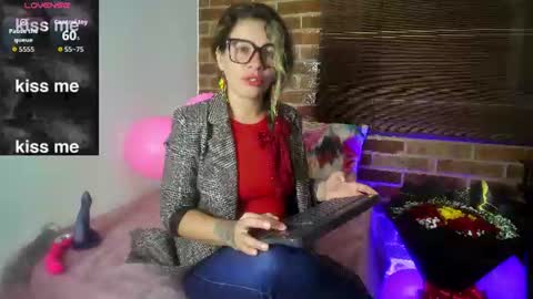Oriana online show from 06/23/26, 01:03