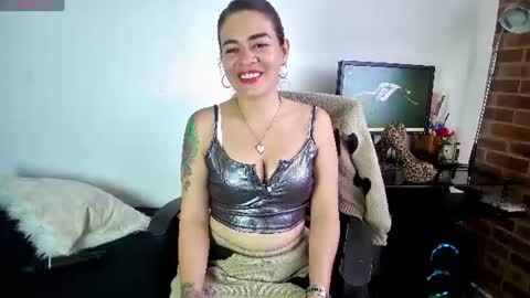 Oriana online show from 07/21/26, 08:33