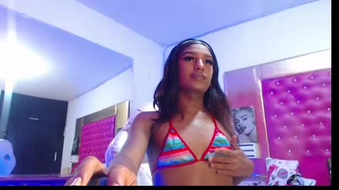 Snapshot of orianadollx chatting on 01/07/25, 01:35 Oriana online show from 01/07/25, 01:35