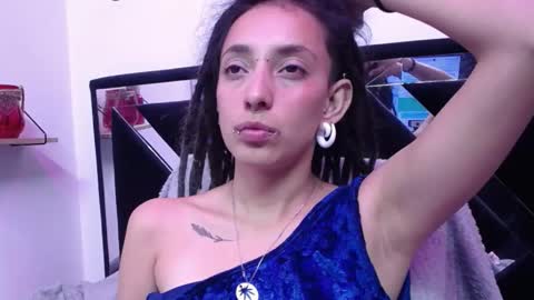 Snapshot of orianna_bodmod chatting on 12/19/24, 07:29 ORIANNA online show from 12/19/24, 07:29