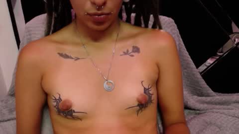 Snapshot of orianna_bodmod chatting on 01/21/25, 07:37 ORIANNA online show from 01/21/25, 07:37