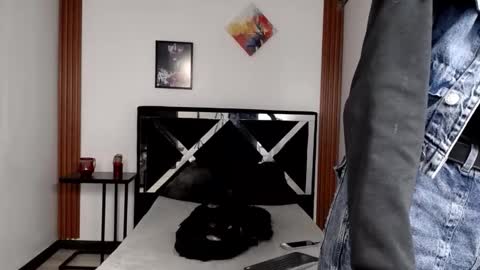 Snapshot of orianna_bodmod chatting on 11/08/25, 11:54 ORIANNA online show from 11/08/25, 11:54