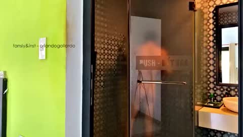 Fansly and Instagram -  online show from 01/08/26, 07:10