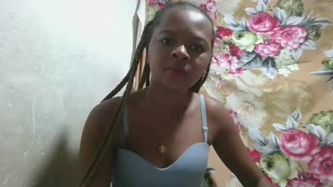 ornellahhh online show from 09/30/25, 03:00