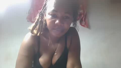 ornellahhh online show from 11/24/25, 07:52