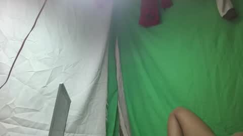 ornellahhh online show from 12/16/25, 01:16