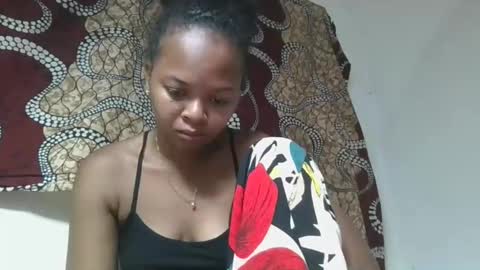 ornellahhh online show from 02/13/26, 07:37