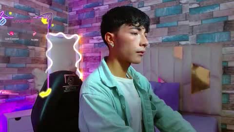 osamu_tay online show from 03/06/26, 11:39