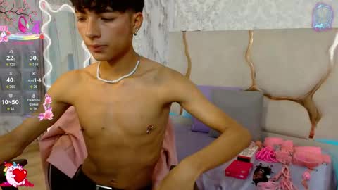 osamu_tay online show from 04/17/26, 02:58