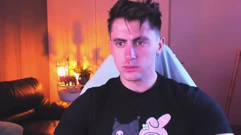 Snapshot of oscar_miller_ chatting on 10/06/25, 09:23 Oscar online show from 10/06/25, 09:23