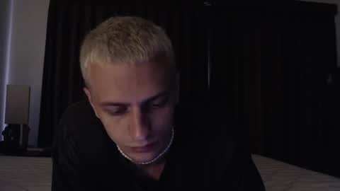 Snapshot of oscar_sssky chatting on 12/06/24, 06:59 Oscar online show from 12/06/24, 06:59