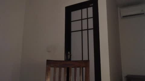 Snapshot of oscar_sssky chatting on 01/24/25, 12:31 Oscar online show from 01/24/25, 12:31