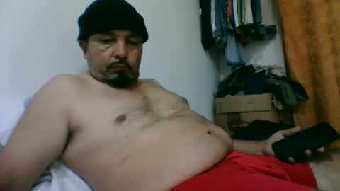 oscarjhe3512 online show from 06/02/26, 02:24