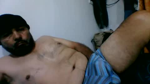oscarjhe3512 online show from 08/01/26, 02:22