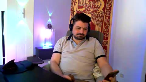 Snapshot of oscarleo chatting on 05/22/26, 09:26 the venetian online show from 05/22/26, 09:26