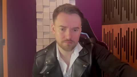 Oscar Steel Savage online show from 02/22/25, 05:13